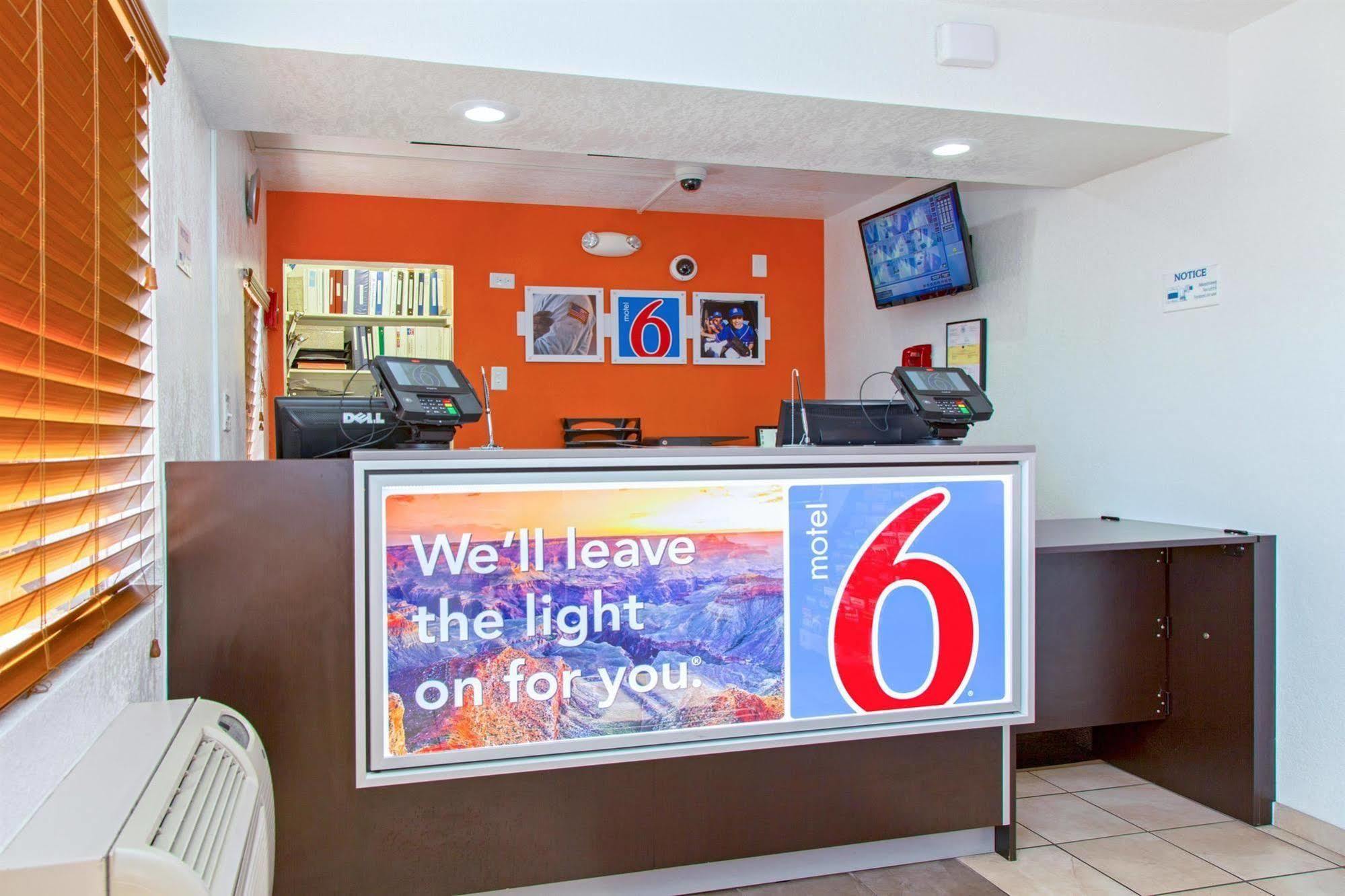 Motel 6-Phoenix, Az - Airport - 24Th Street Exterior foto